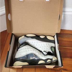 Jordan XIII Kids Sneakers - Black and White
